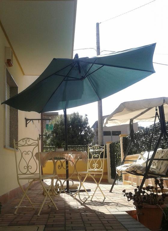 Piccolo B Bosa Exterior foto
